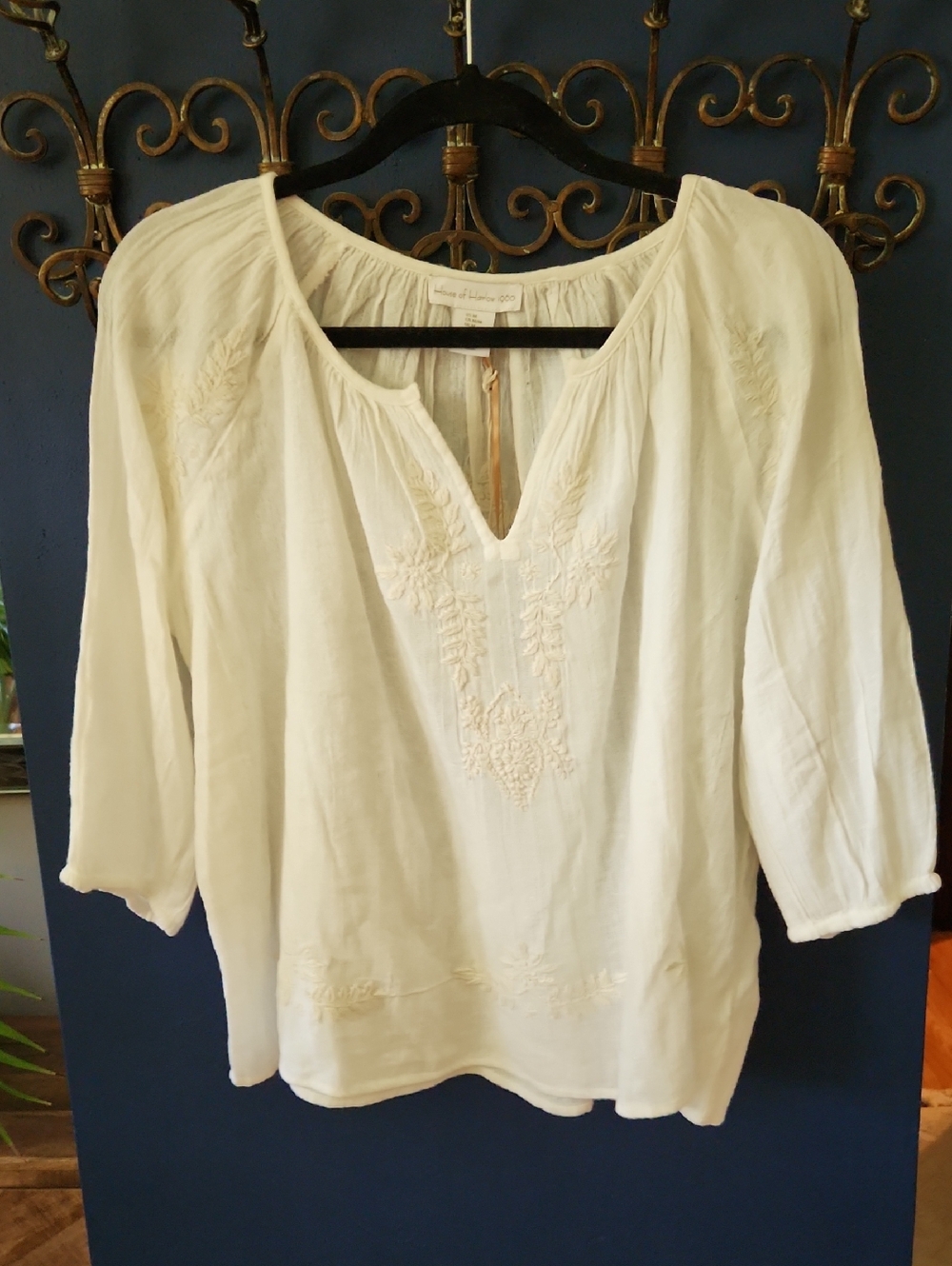 House of Harlow 1960 Cream Embroidered Peasant Top